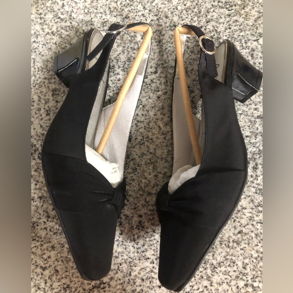 Women's Black Slingback Low Block Heel Dress Shoes by Life Stride